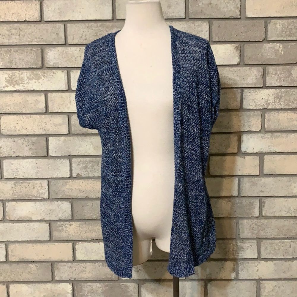 3for$20 cardigan size xs